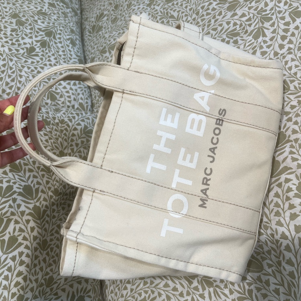 Marc Jacobs Ivory Canvas Tote